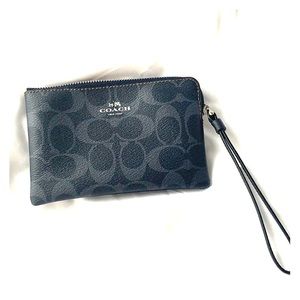 Coach Signature Denim Corner Zip Wristlet